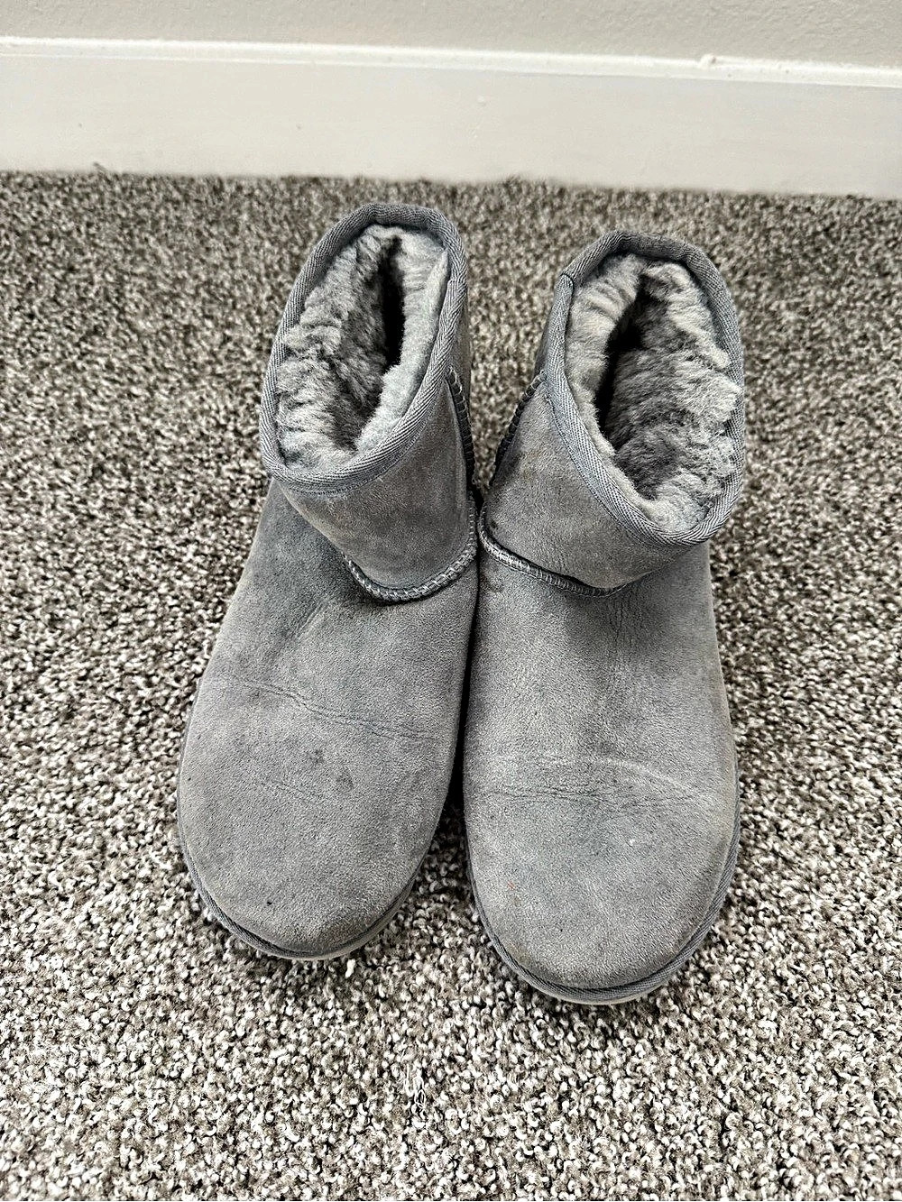 UGG Classic Ultra Mini Boot Gray Winter Boots